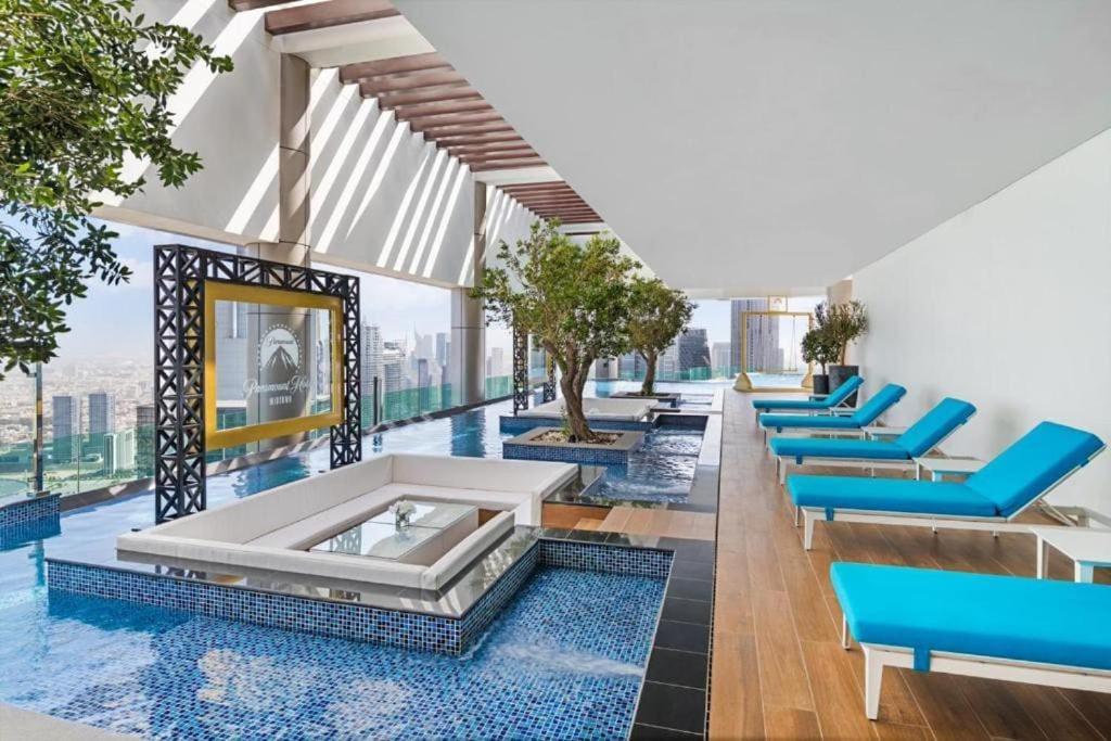 Апартаменти Paramount Midtown Flat With Burj Khalifa View Дубай